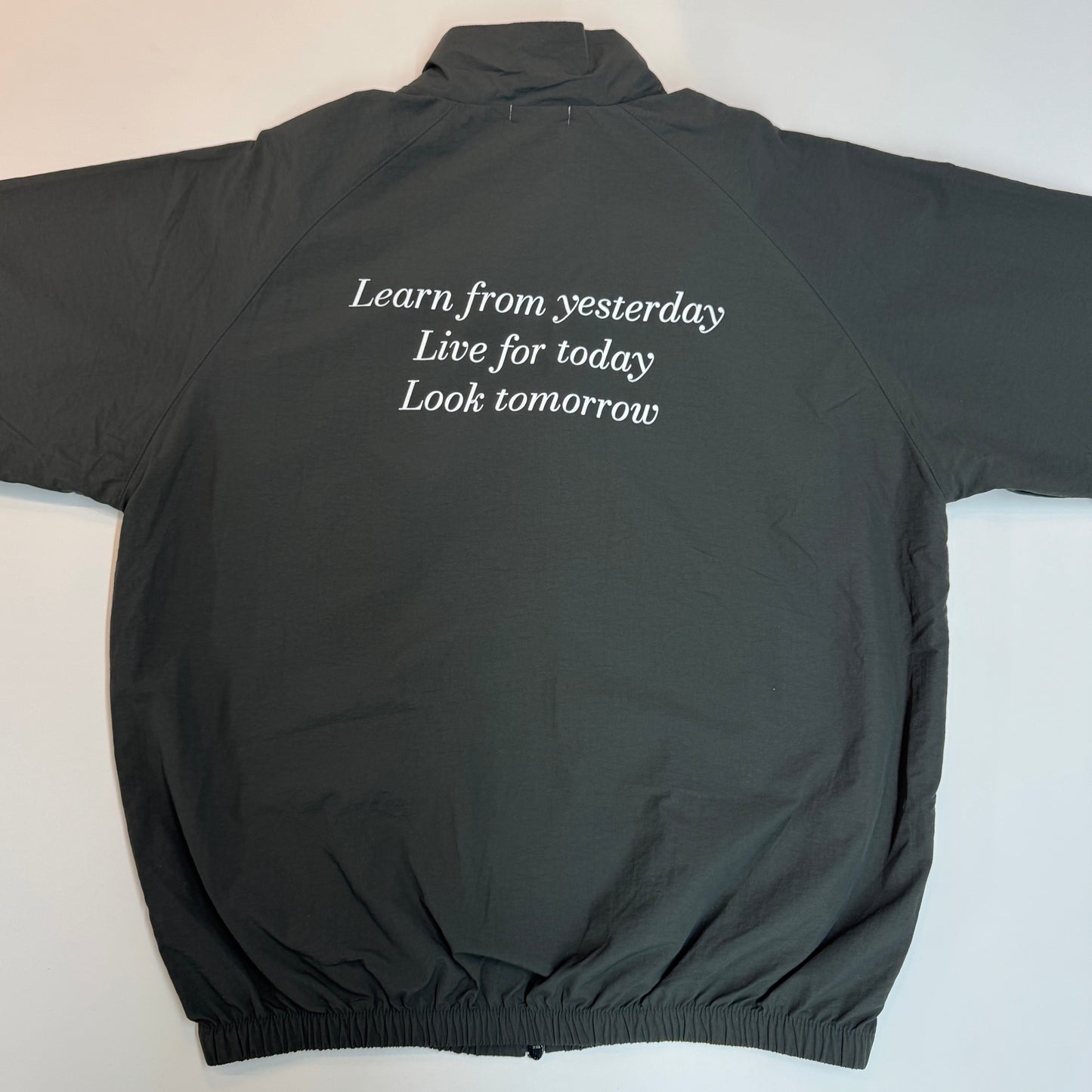 CREW SPORTY SET UP "Think different" BLACK