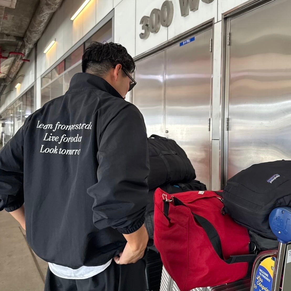 CREW SPORTY SET UP "Think different" BLACK